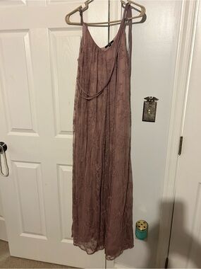 Sleeveless Mauve Lace Maxi Dress - boutique brand wishlist